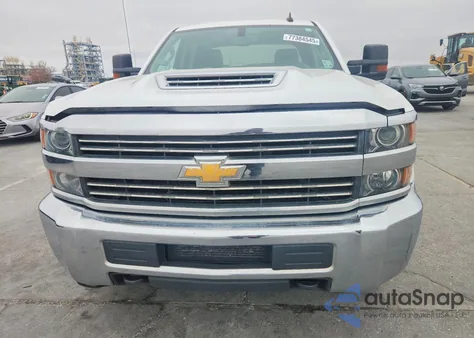 2017 Chevrolet Silverado K2500 Heavy Duty z USA, uszkodzony, nr VIN 1GC1KUEY5HF198877